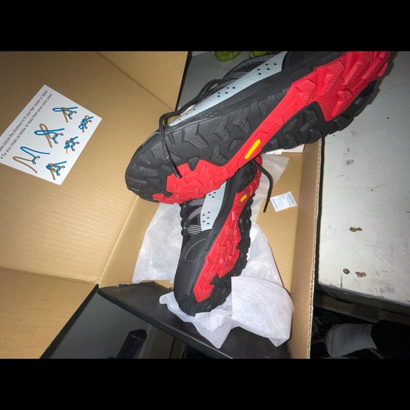 WANTDO MENS WATERPROOF HIKING SHOES NEW WITH TAGS AND ORIGINAL BOX - Picture 3 of 5